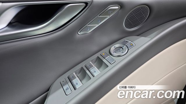 Genesis G80 (RG3) Gasoline 2.5 Turbo AWD 2026 — фото 27