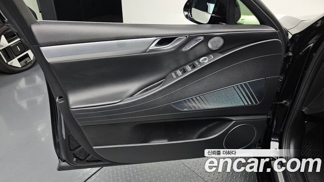 Genesis Electrified G80 (RG3) e-AWD 2023 — фото 30