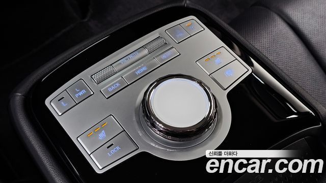 Genesis Electrified G80 (RG3) e-AWD 2023 — фото 36