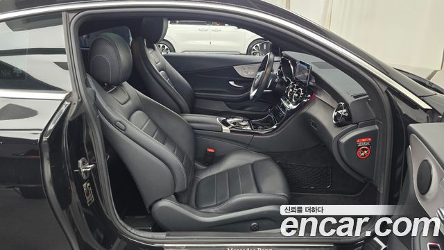 Mercedes-Benz C-Class (W205) C200 Coupe 2020 — фото 26
