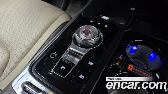 Kia Carnival (IV) Gasoline 7-Seater Hi Limousine Signature 2024 — фото 9