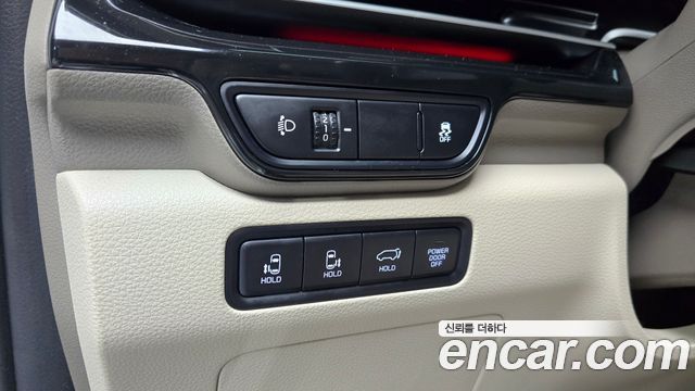 Kia Carnival (IV) Gasoline 7-Seater Hi Limousine Signature 2024 — фото 14
