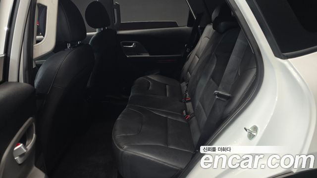 Kia Niro Plus Earth 2023 — фото 12