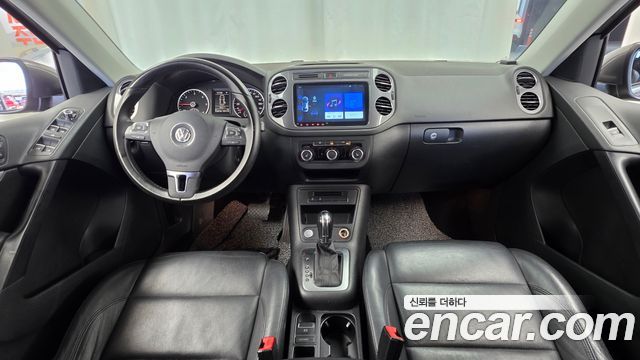 Volkswagen Tiguan 2.0 TDI Comfort 5N 2013 — фото 7
