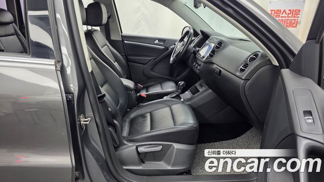 Volkswagen Tiguan 2.0 TDI Comfort 5N 2013 — фото 11