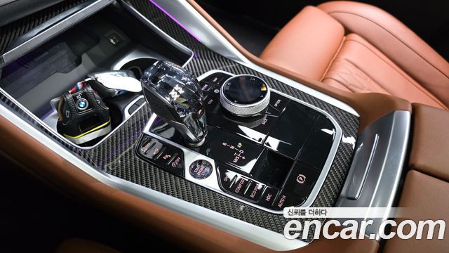 BMW X6 (G06) M50i 2023 — фото 9