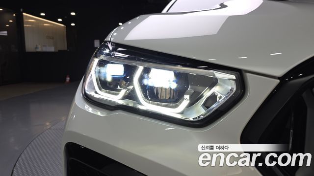 BMW X6 (G06) M50i 2023 — фото 28