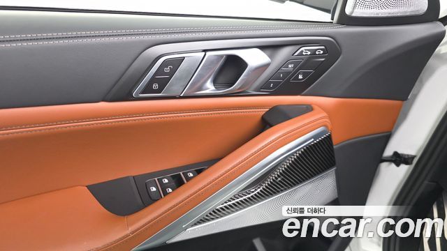 BMW X6 (G06) M50i 2023 — фото 36