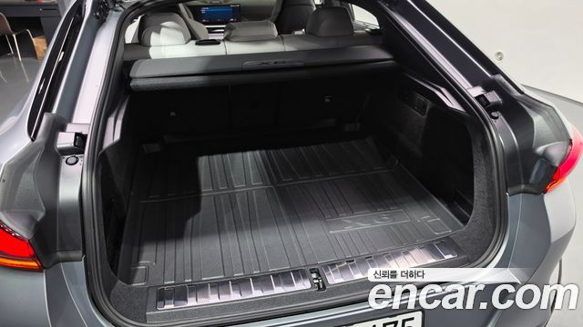 BMW X6M (G06) 4.4 Competition 2025 — фото 32
