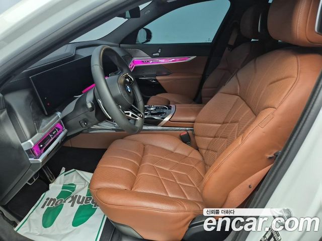 BMW 7 Series (G70) 740i xDrive M Sport 2024 — фото 15