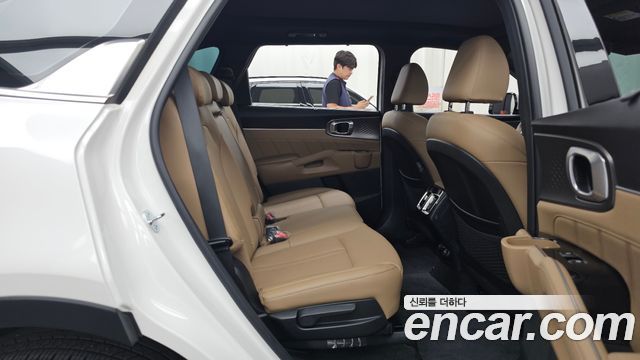 Kia Sorento (IV) Gasoline 2.5T 2WD Noblesse 2025 — фото 12