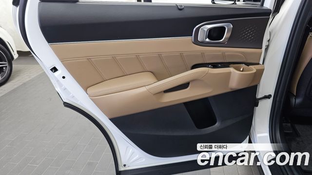 Kia Sorento (IV) Gasoline 2.5T 2WD Noblesse 2025 — фото 25