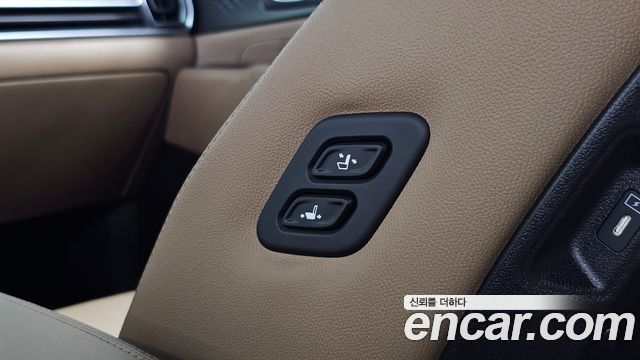 Kia Sorento (IV) Gasoline 2.5T 2WD Noblesse 2025 — фото 31