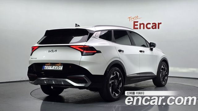 Kia Sportage (V) Gasoline 1.6 Turbo 2WD Signature 2022 — фото 2