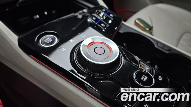 Kia Sportage (V) Gasoline 1.6 Turbo 2WD Signature 2022 — фото 9