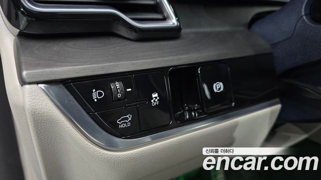 Kia Sportage (V) Gasoline 1.6 Turbo 2WD Signature 2022 — фото 14