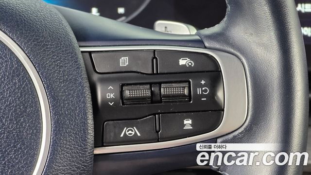 Kia Sportage (V) Gasoline 1.6 Turbo 2WD Signature 2022 — фото 17