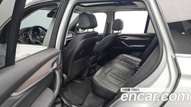 BMW X5 (F15) xDrive 30d 2015 — фото 12