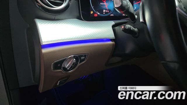 Mercedes-Benz E-Class (W213) E350 4MATIC Avantgarde 2021 — фото 23