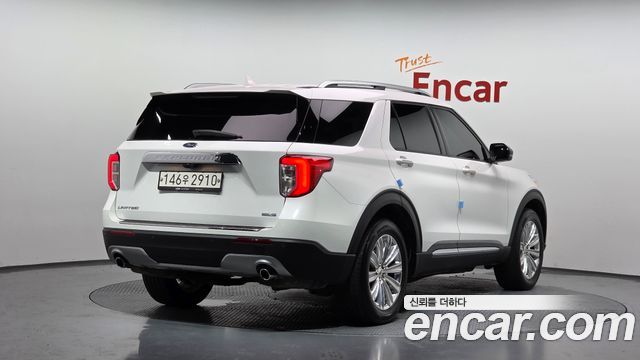 Ford Explorer (VI) 2.3 LimIted 4WD 2020 — фото 2