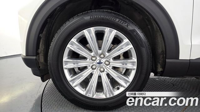 Ford Explorer (VI) 2.3 LimIted 4WD 2020 — фото 5