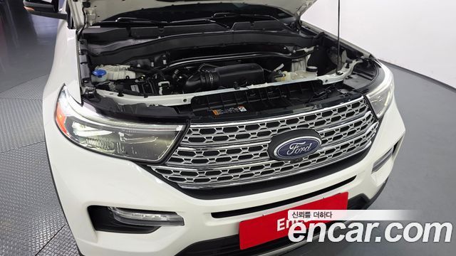 Ford Explorer (VI) 2.3 LimIted 4WD 2020 — фото 6