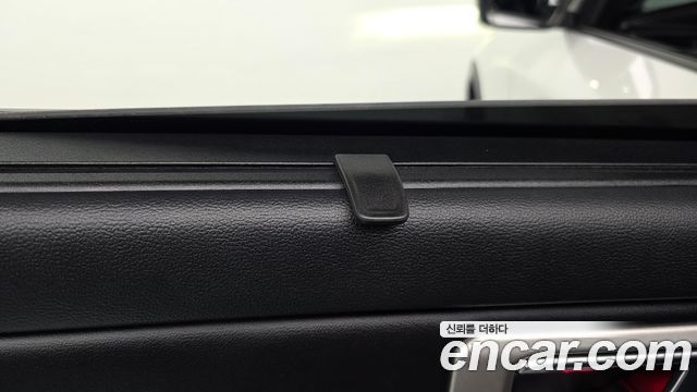 Ford Explorer (VI) 2.3 LimIted 4WD 2020 — фото 37