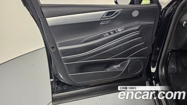 Genesis GV80 2.5T Gasoline 2WD 2023 — фото 24