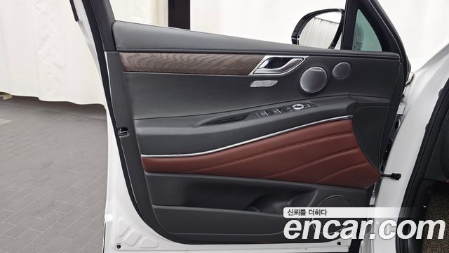 Genesis GV80 2.5T Gasoline AWD 2024 — фото 24