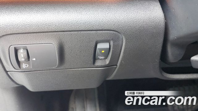 Renault Korea SM6 2.0 GDe LE 2017 — фото 20