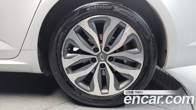 Renault Korea SM6 2.0 GDe LE 2017 — фото 21