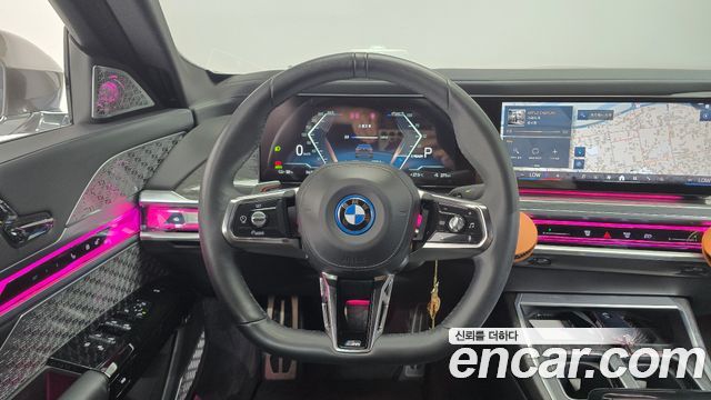 BMW i7 (G70) eDrive 50 M Sport 2024 — фото 13