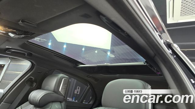 BMW i7 (G70) eDrive 50 M Sport 2024 — фото 18