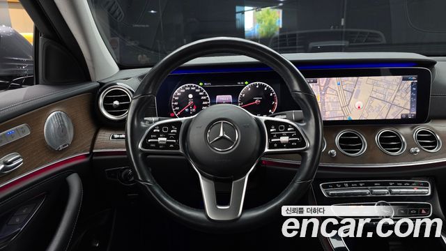 Mercedes-Benz E-Class (W213) E300 4MATIC Exclusive 2020 — фото 12