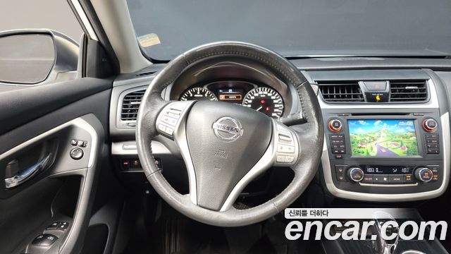 Nissan Altima 2.5 Tech L33 2017 — фото 13