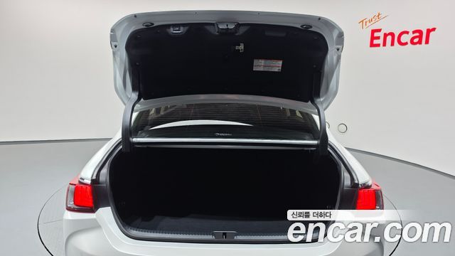 Lexus ES300h (VII) Luxury Plus 2023 — фото 20