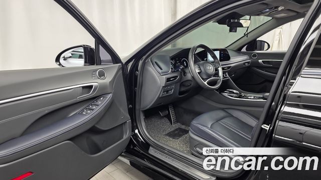 Hyundai Sonata (DN8) 2.0 Premium Plus 2022 — фото 10