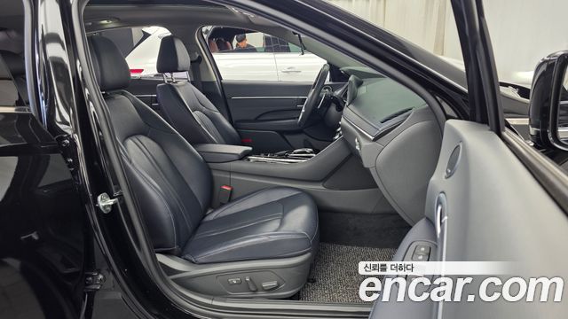 Hyundai Sonata (DN8) 2.0 Premium Plus 2022 — фото 11