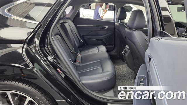 Hyundai Sonata (DN8) 2.0 Premium Plus 2022 — фото 12