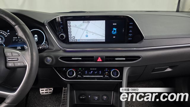 Hyundai Sonata (DN8) 2.0 Premium Plus 2022 — фото 14