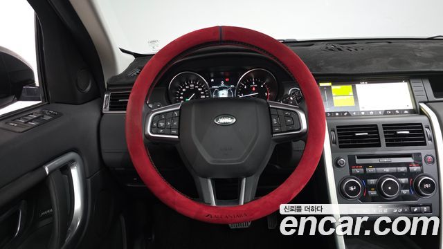 Land Rover Discovery Sport 2.0 TD4 SE (150PS) 2019 — фото 17