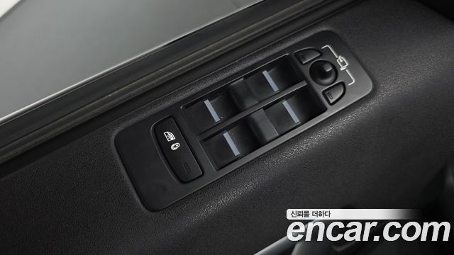 Land Rover Discovery Sport 2.0 TD4 SE (150PS) 2019 — фото 35