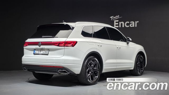 Volkswagen Touareg (III) 3.0 TDI Prestige 2025 — фото 2