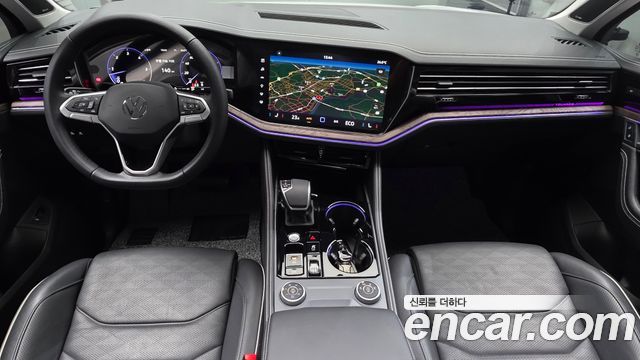 Volkswagen Touareg (III) 3.0 TDI Prestige 2025 — фото 7