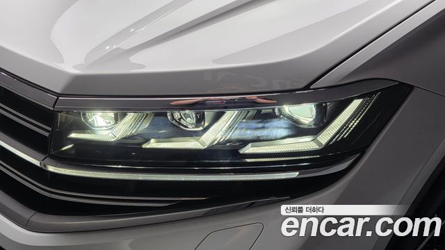 Volkswagen Touareg (III) 3.0 TDI Prestige 2025 — фото 22