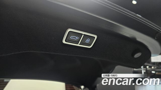 Hyundai Sonata The Edge (DN8) 2.0 Exclusive 2024 — фото 24