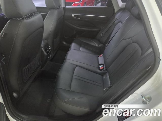 Hyundai Sonata (DN8) 2.0 Premium Plus 2022 — фото 9