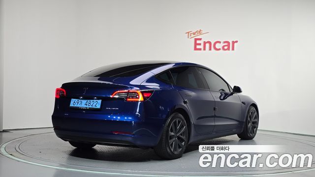Tesla Model 3 Long Range AWD 2022 — фото 2