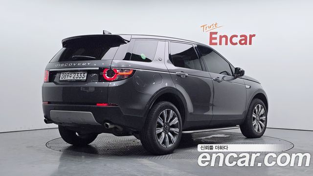 Land Rover Discovery Sport 2.0 TD4 HSE Luxury 2018 — фото 2
