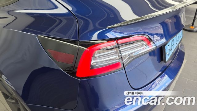 Tesla Model 3 Long Range AWD 2021 — фото 23